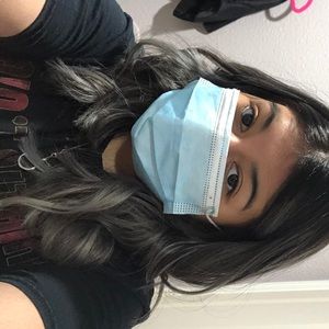 Meet your Posher, Carla